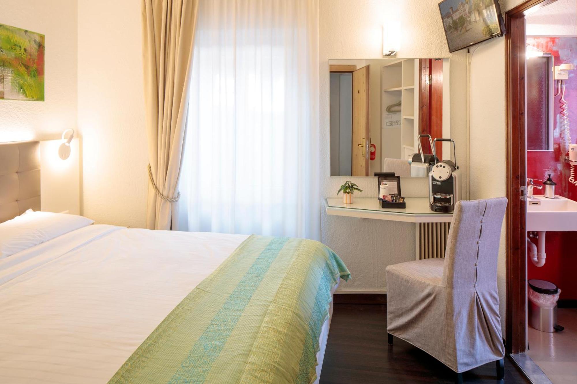 Hotel America Локарно Экстерьер фото
