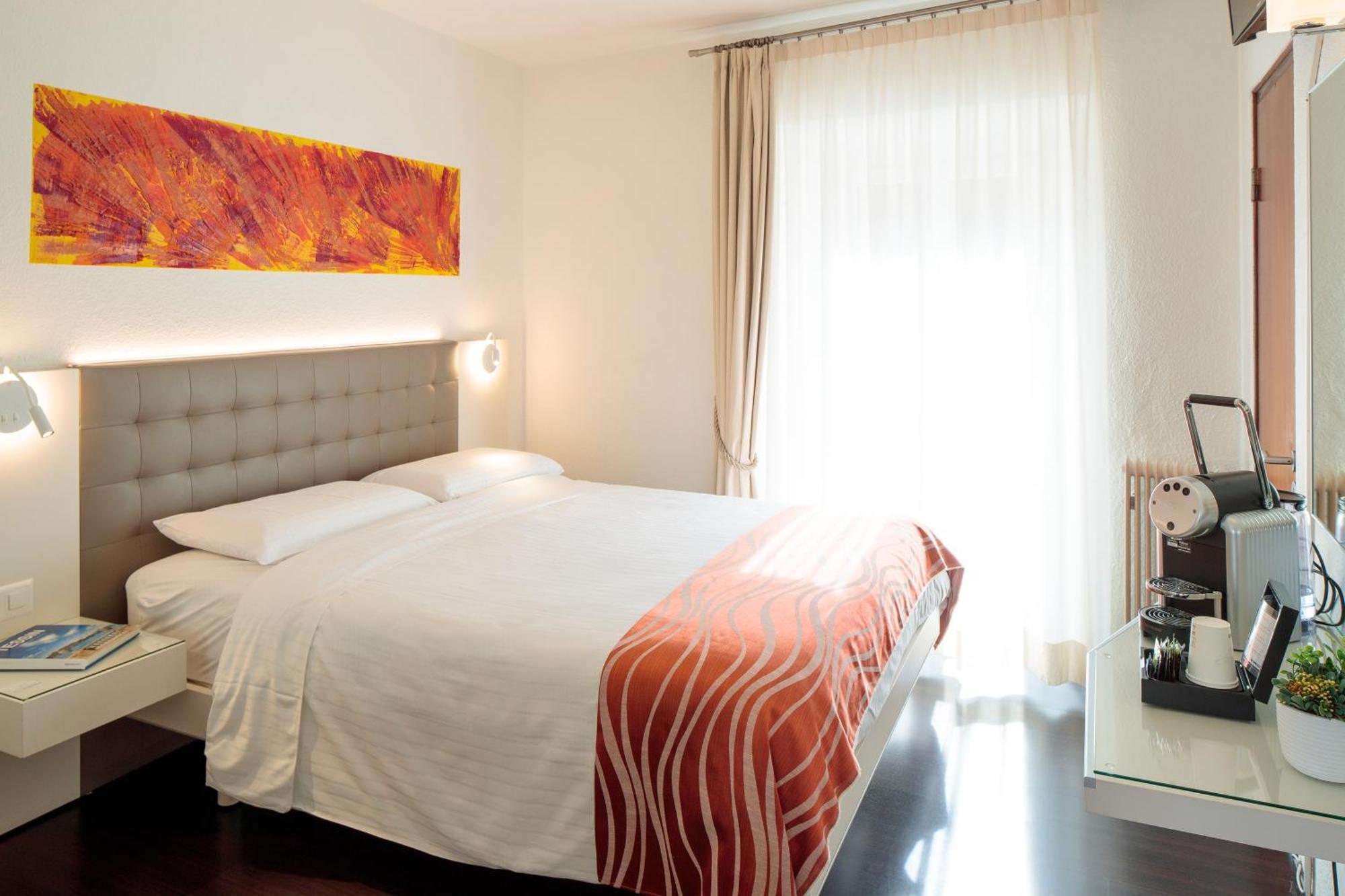 Hotel America Локарно Экстерьер фото